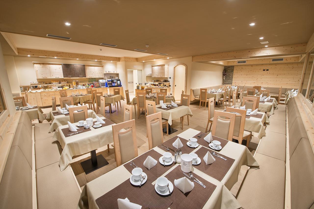 Hotel Silvestri Λιβίνιο Εξωτερικό φωτογραφία